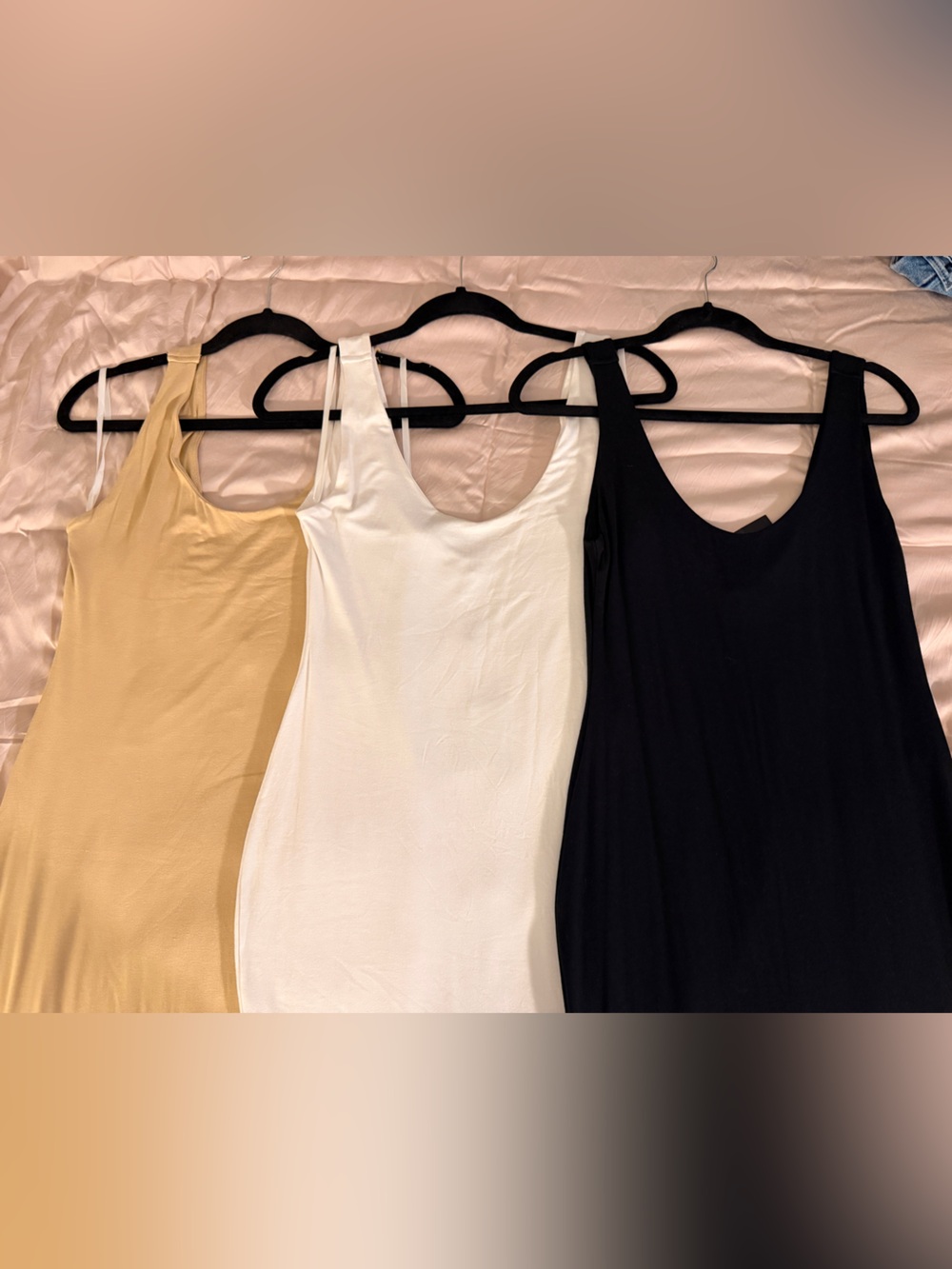 NWT JLUXLABEL Classic Scoop Neck Tank Top - Black, White, Tan